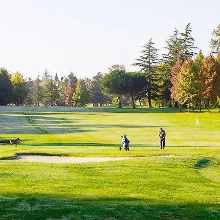 Sur Le Domaine Du Golf De La Bretesche * Missillac