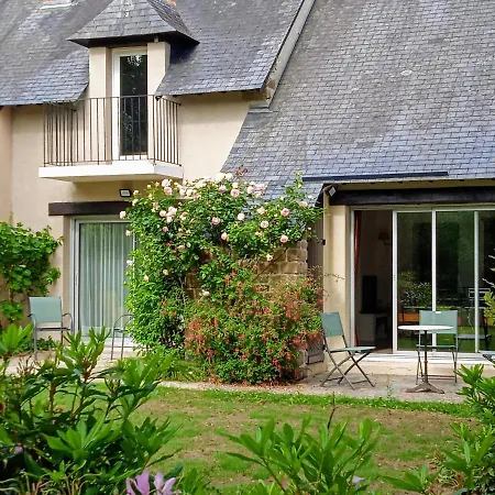 Holiday home Sur Le Domaine Du Golf De La Bretesche