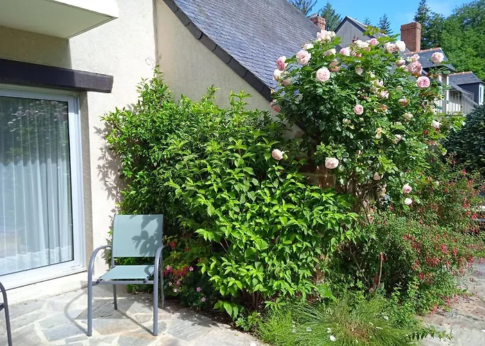 Sur Le Domaine Du Golf De La Bretesche